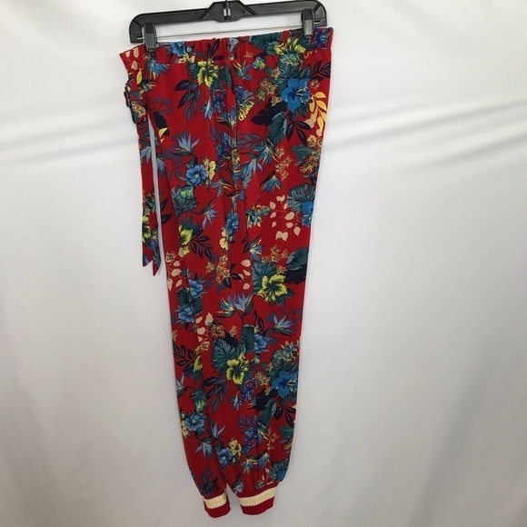 Easel Red Spring Floral Pants NWT - Picture 3 of 12